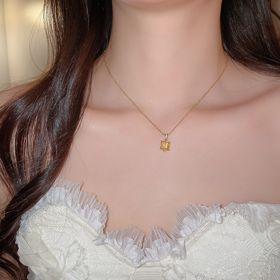 French-style zircon square pendant necklace and earrings, vintage elegant jewelry set, light luxury high-end accessories for women - view 5