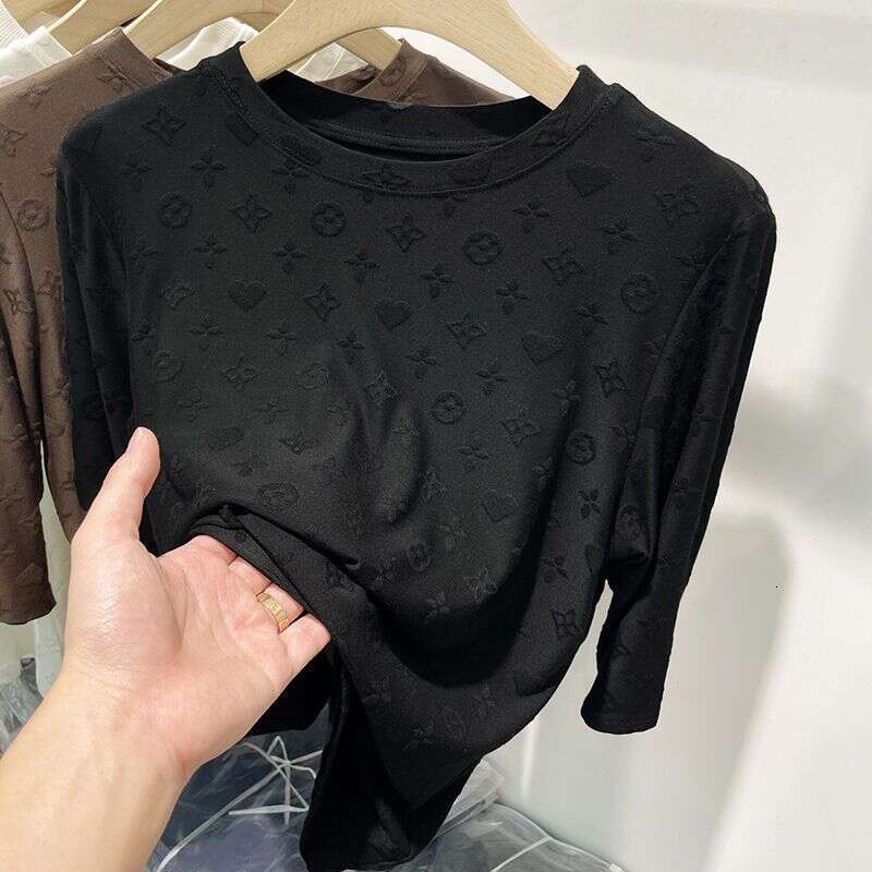 European-Style Women's Five-Sleeve T-Shirt, Summer Thin Style, 2026 New Early Spring Half-Sleeve Base Shirt, Mid-Sleeve Inner Top