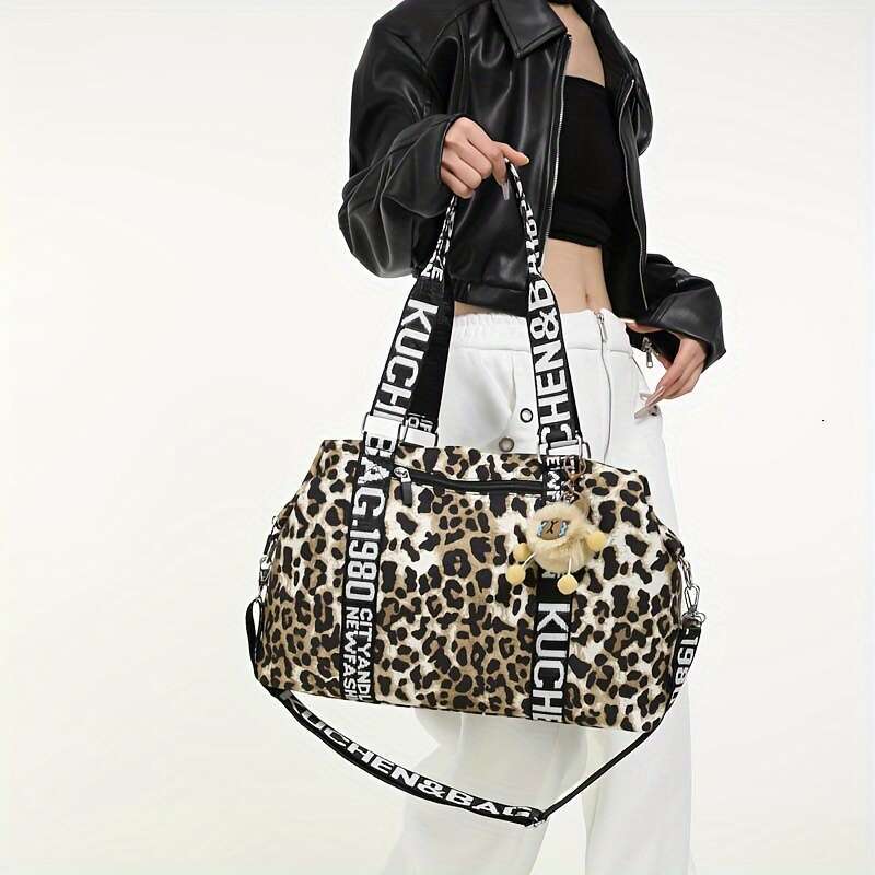 Leopard Lightweight Bag Chic Leopard Print Large Capacity Tote Lightweight Multi Functional Travel Gym Bag With Detachable Shoulder Strap Zip Closure