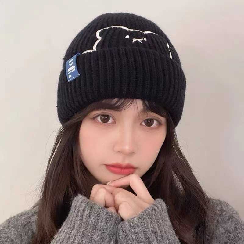 Versatile hat for autumn and winter Korean style woolen hat new cute bear smiley face embroidery warm ear protection knitted fashion S260225