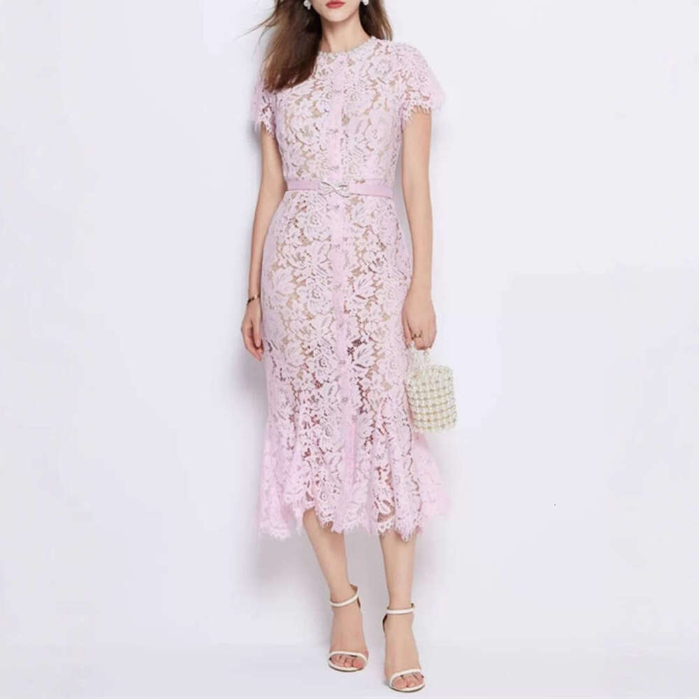 2026 Spring and Autumn new elegant and fashionable floral lace slim fit women's fishtail long skirt