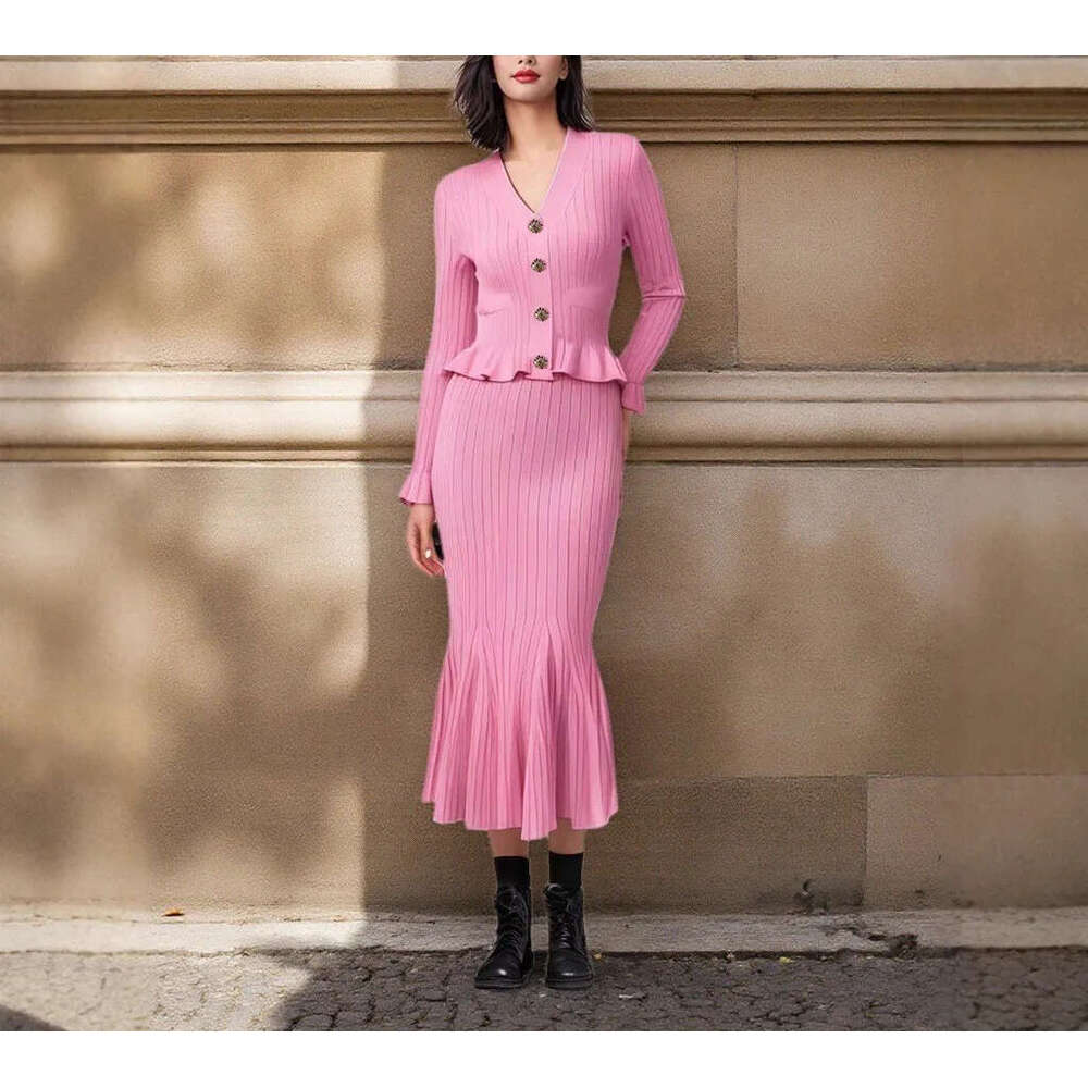 Designer French V-neck pleated sleeve cardigan slim fit mermaid long skirt elastic knit two-piece set for women