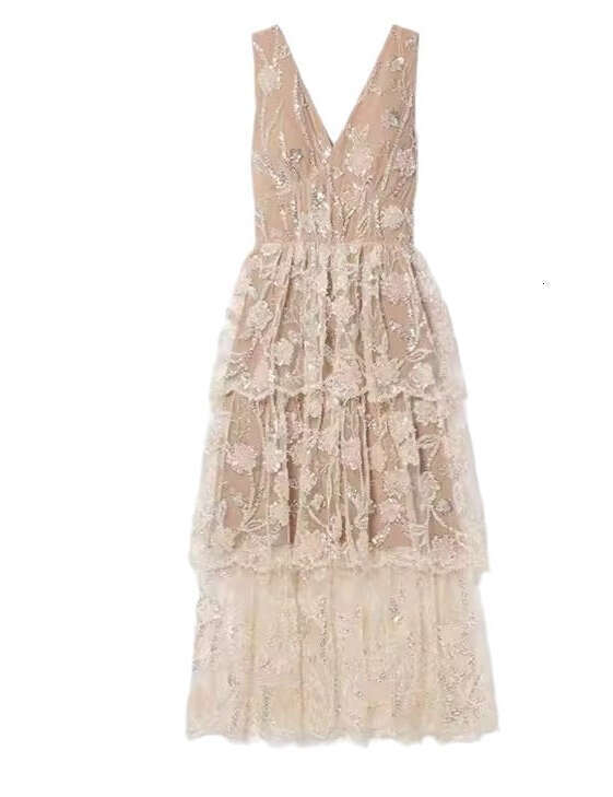 2026 new designer fashion brand elegant fairy style sleeveless V-neck sequined embroidered layered long skirt