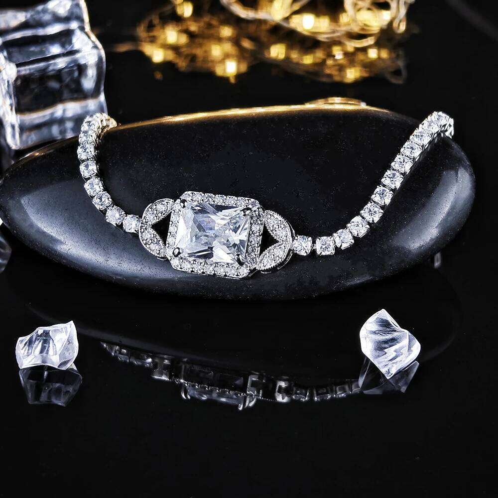 2024 new fashion princess bracelet bangle for women anniversary gift jewelry wholesale s8421 Z260225