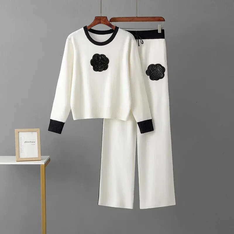 Casual Knitted Flower Sweater Set Knitted Sportswear Two Piece Set Winter Women's Women's Wear