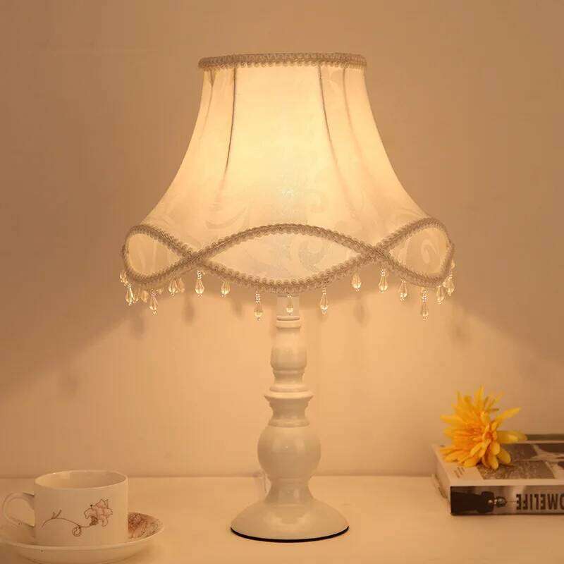 Bedroom bedside European princess lace modern minimalist Nordic girls household lamp H260225