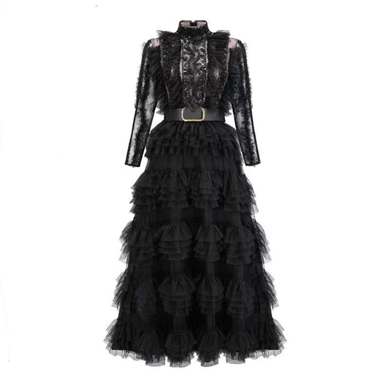 2026 early autumn European and American fashion show exquisite sequin embroidery loose mesh lace cake dress for women