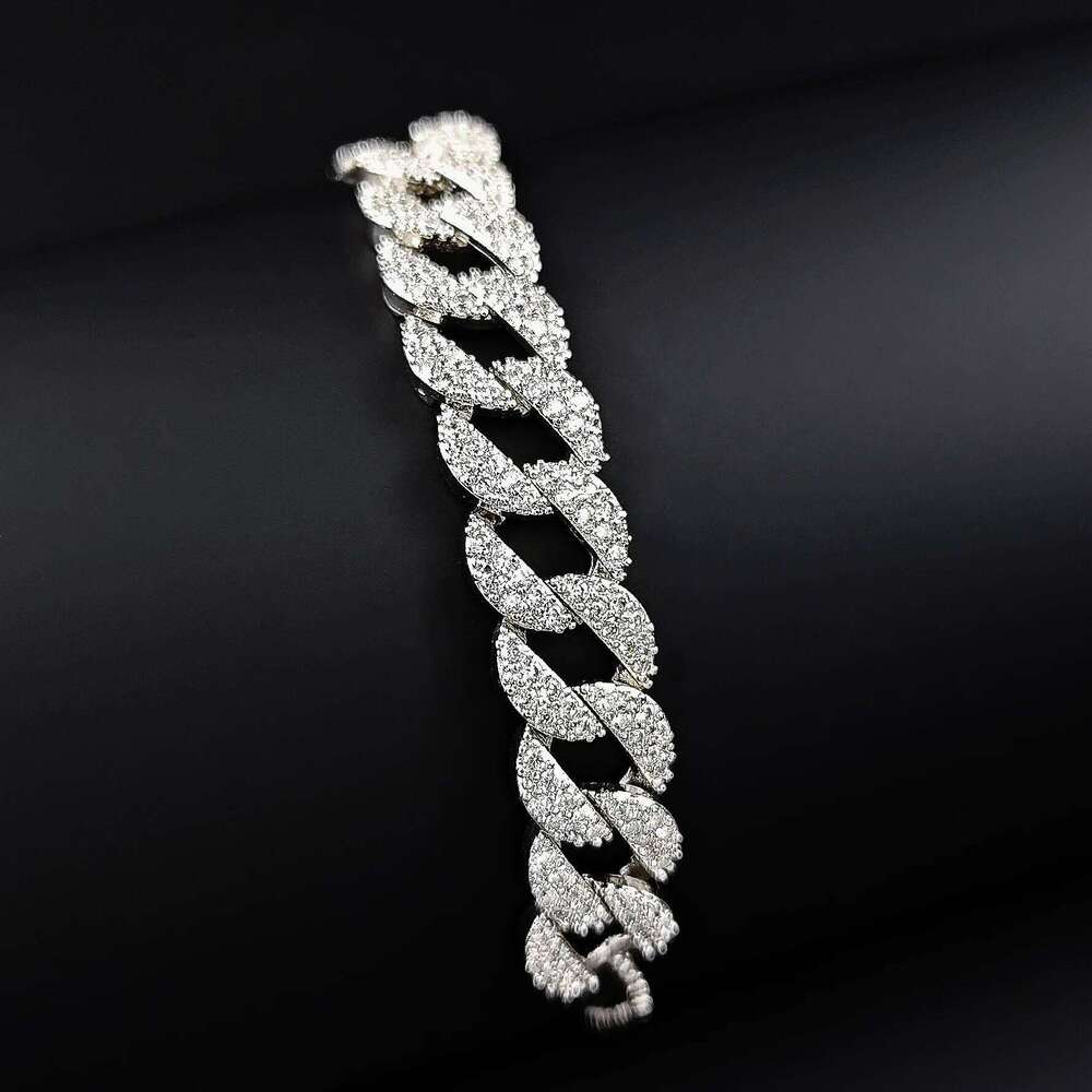 2024 New Adjuetable Princess Bracelet Bangle for Women Anniversary Gift Jewelry Wholesale Moonso S7975 Z260225