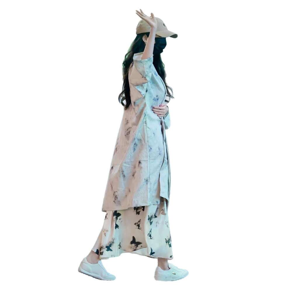 2026 Autumn Celebrity Same Style New Chinese Ink Dyeing Elegant Hanfu Loose Long Coat Strap Skirt Set for Women