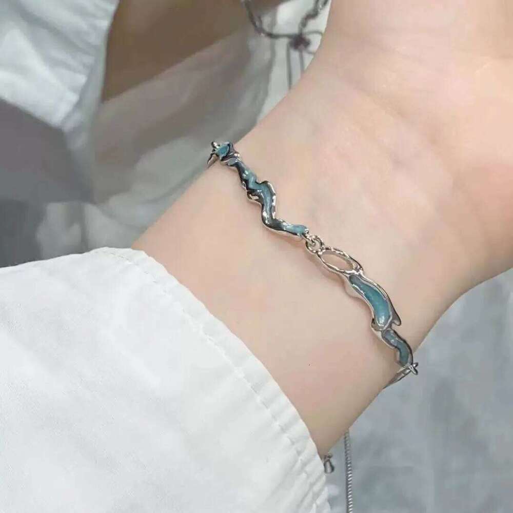 Sparkling Cherry Blossoms Butterfly Women's Fashion Temperament Wave Moon Flower Adjustable Bracelet Wedding Jewelry Z260225