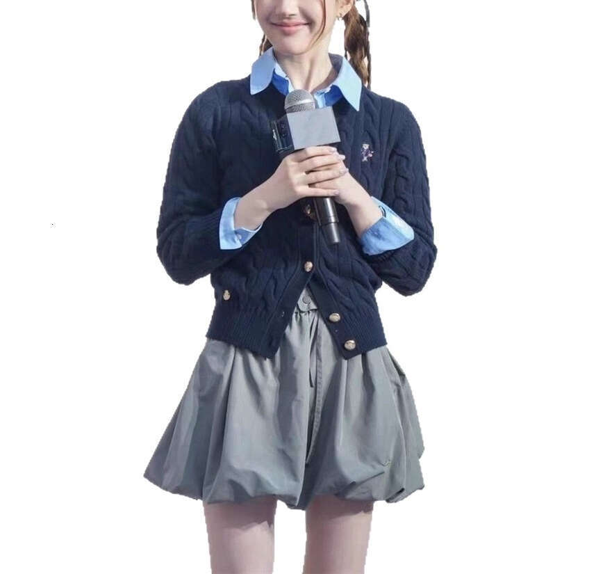 2026 Autumn/Winter Celebrity Versatile College Style Bear Knitted Cardigan Women's Blue Bottom Shirt