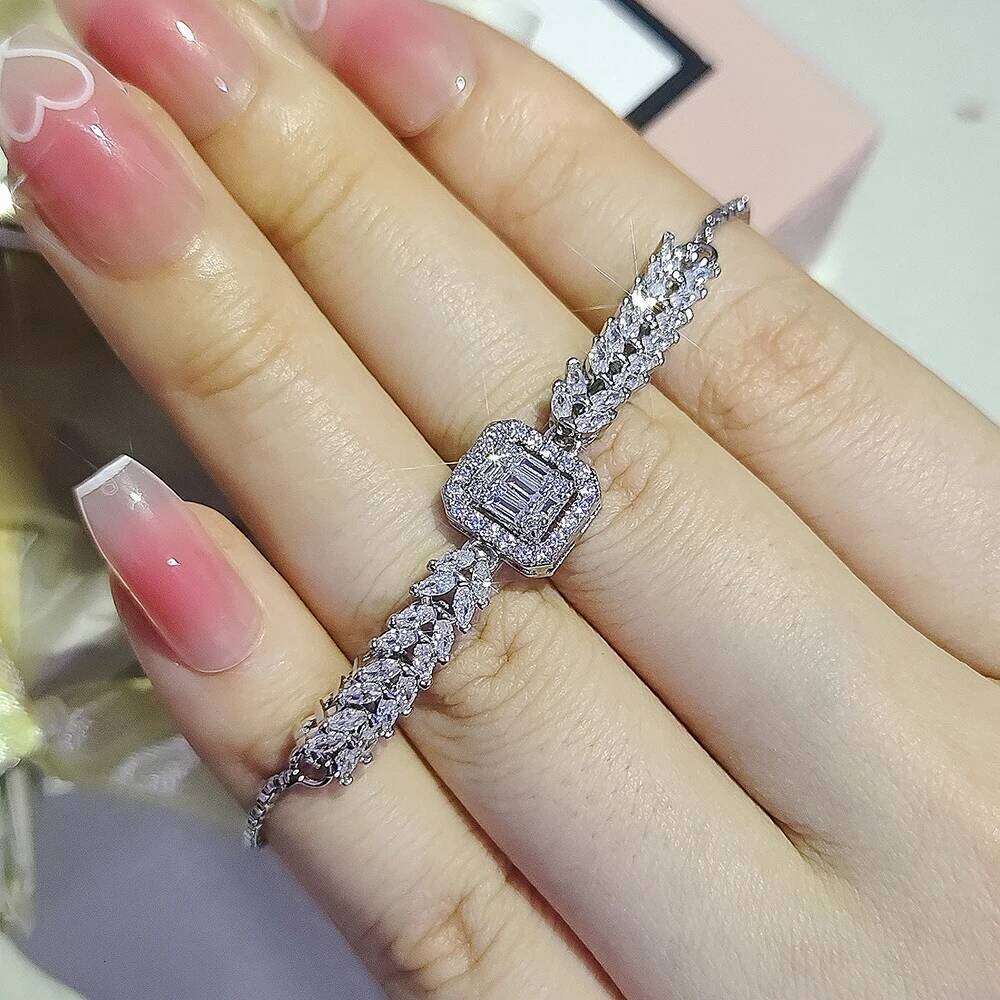 New Luxury Rectangle Charm Silver Color On Hand Bracelet For Women Wedding Girl Gift Wholesale S7974 Z260225