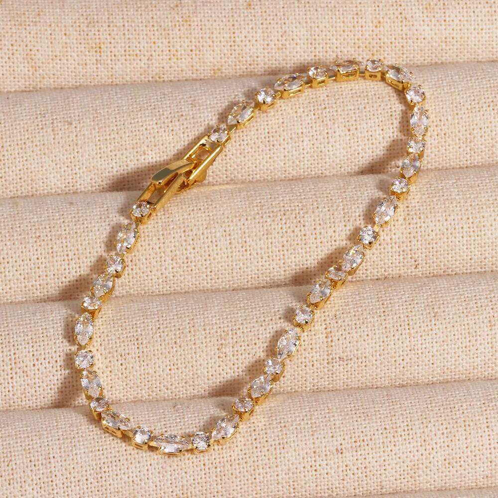 Iced Shinning Star Tennis Necklace Women 18k Gold Prong Setting Cubic Zirconia Chain Choker Fashion Jewelry for Gift Z260225