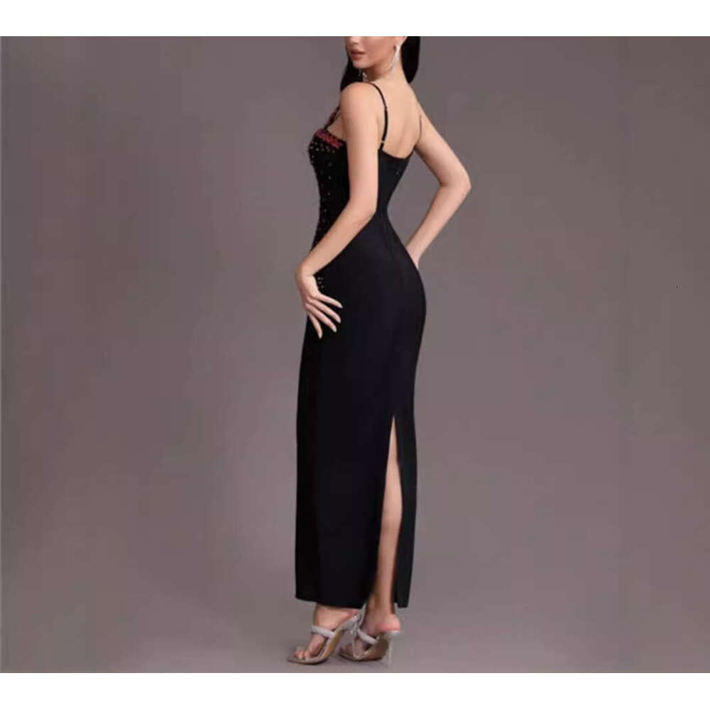 2026 new European and American sexy fashion goddess strap hand sewn rhinestone slim fit long skirt