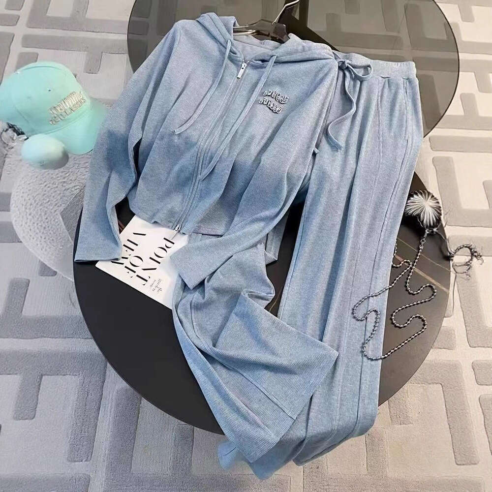 Salt-Style Casual Sports Suit For Women, Spring Trendy, Age-Reducing, Slimming, Blue Hooded Sweatshirt And Wide-Leg Pants Two-Piece Set