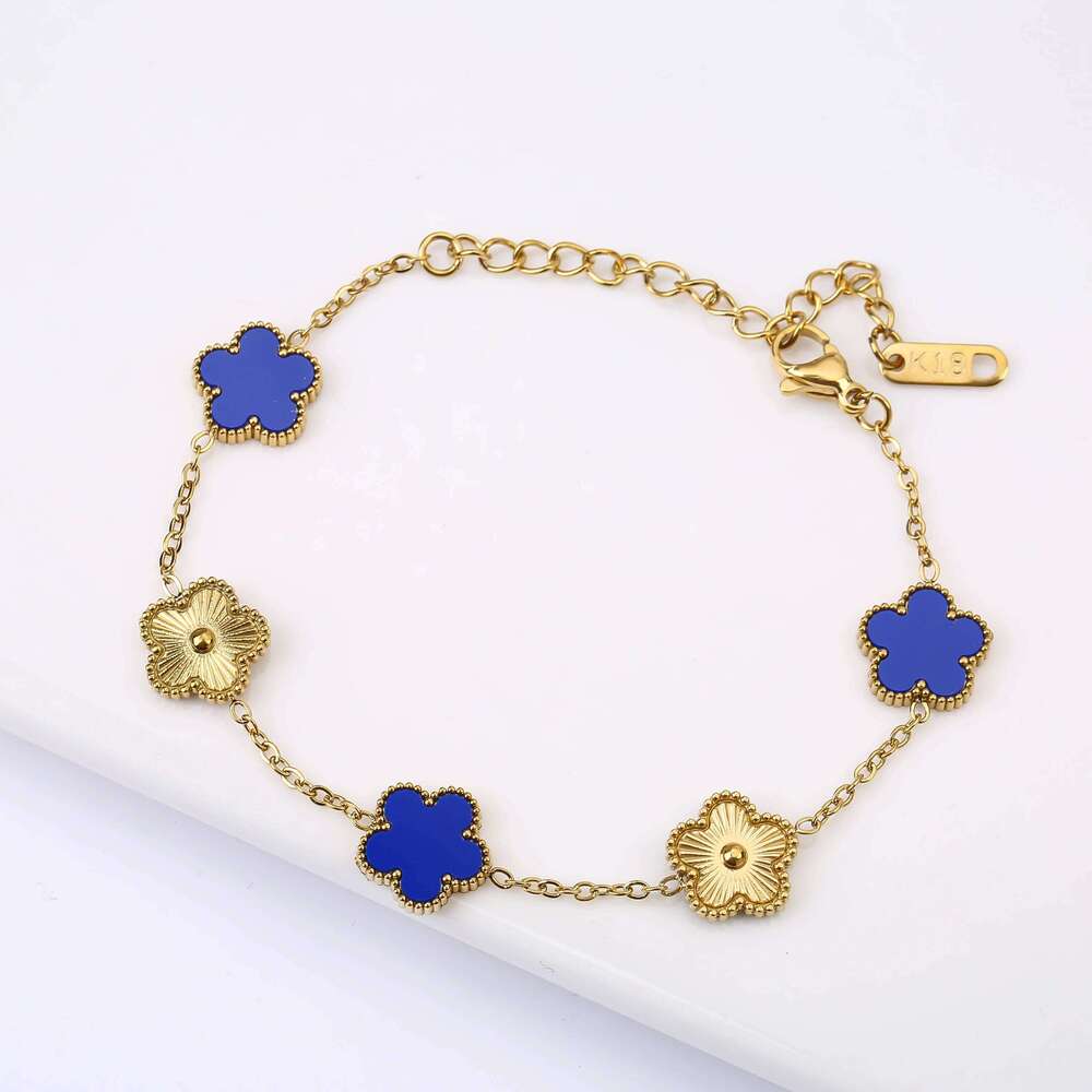 2025 New Design Splicing Plum Blossom Five Leaf Flower Metal Bracelet Plant Women's Luxury Stainless Steel Jewelry Clover Z260225