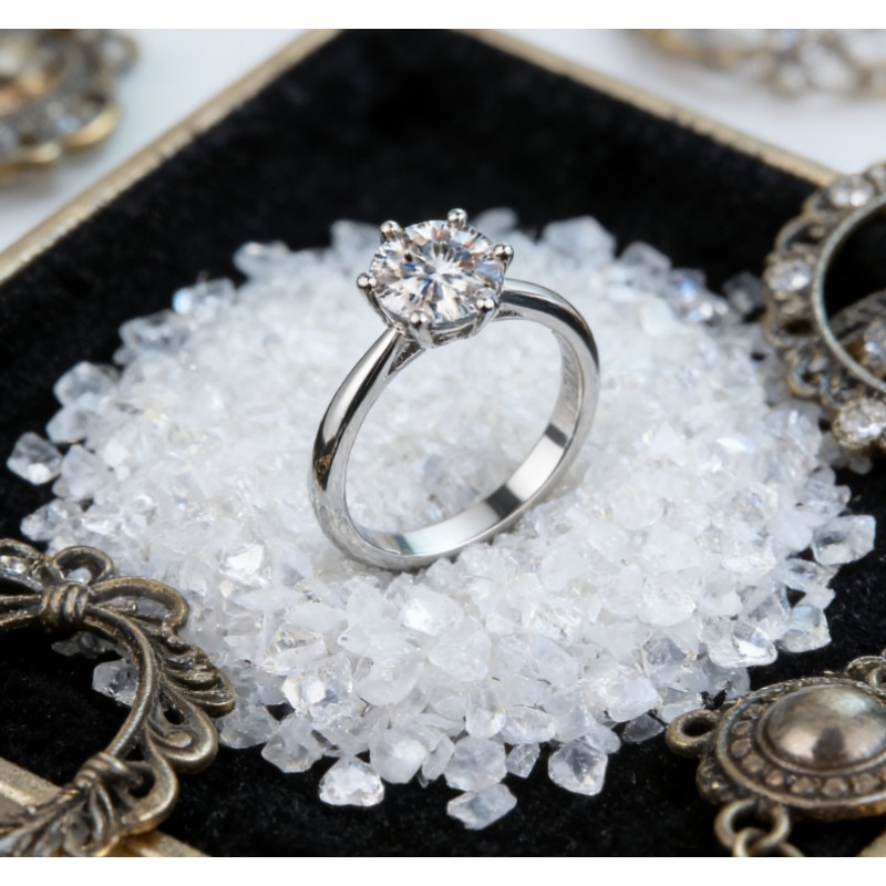 Women's Engagement Wedding Ring Luxury Designer style Ring Bridal Ring for Proposal Ceremony Jewelry