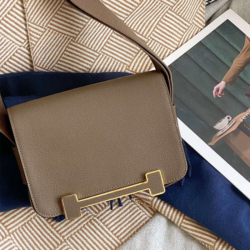 Fashionable Wooden Clog For Women Genuine Leather Kangkang With Wide Shoulder Strap Single Flight Attendant Bag Foreign Trade Mini Crossbody Small SEN