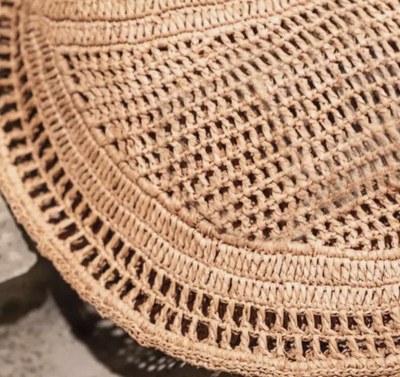 Cross Border Bohemian Straw Beach Niche Design Crescent Slim Metal Handle Hollow Shoulder Underarm Bag