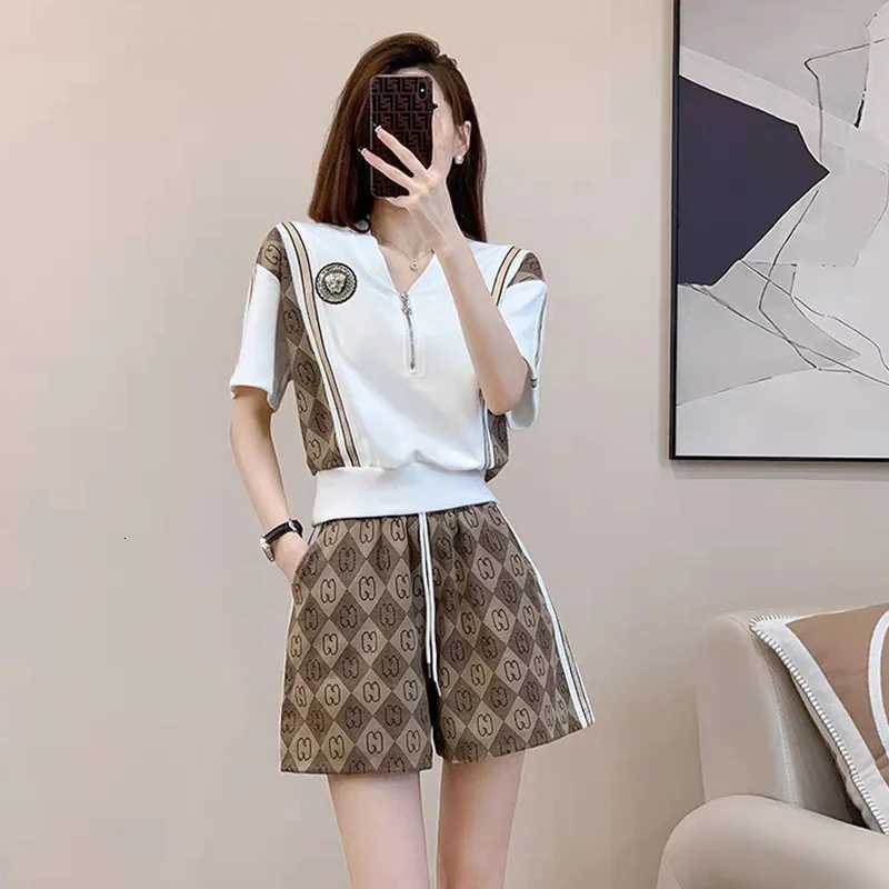 2026 Summer Women's Two Piece Set, Patchwork Zip-Up Short Sleeve Top & Shorts, Sporty Casual OutfitT260226