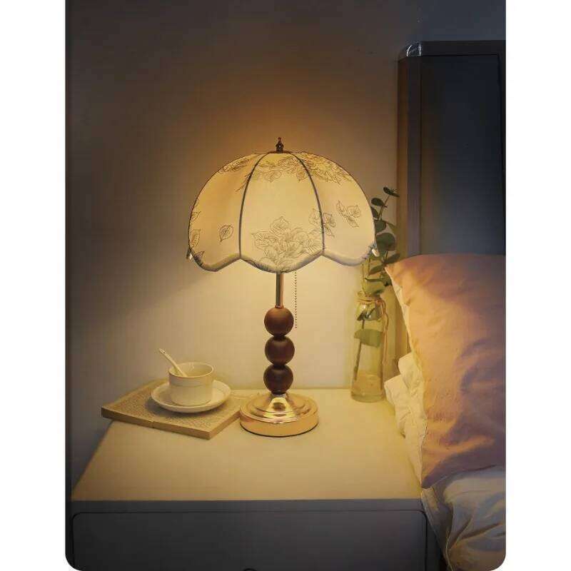 Nordic Retro French Pastoral Princess Fabric Bud Bedroom Bedside Decorative Table Lamp Light Luxury High-end Gift H260225