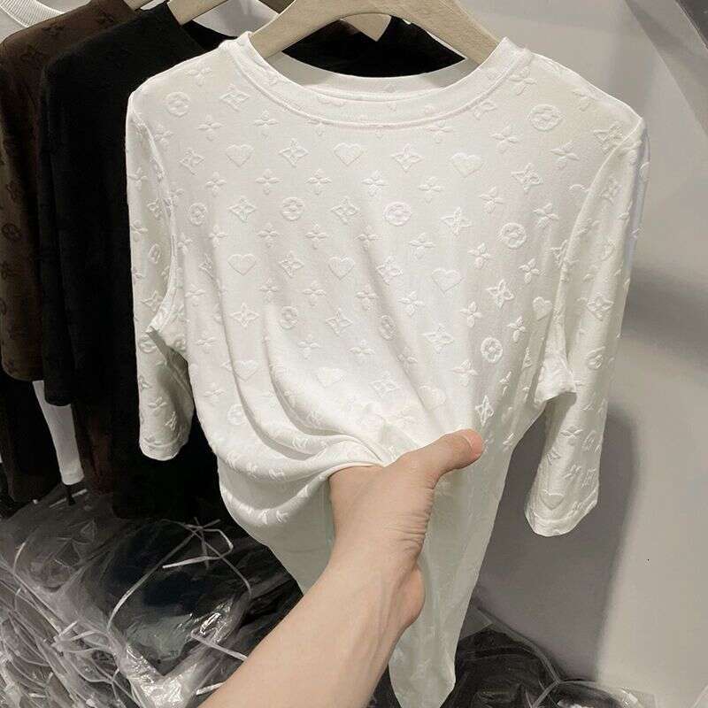 European-Style Women's Five-Sleeve T-Shirt, Summer Thin Style, 2026 New Early Spring Half-Sleeve Base Shirt, Mid-Sleeve Inner Top