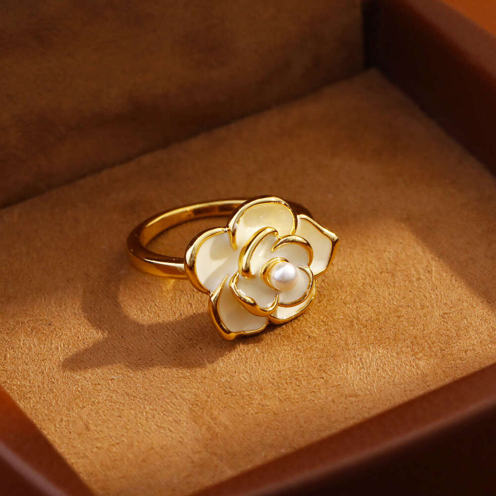 Enameled Camellia Ring for Women 2025 New Popular Style Light Luxury Niche Jewelry Sweet Accessory