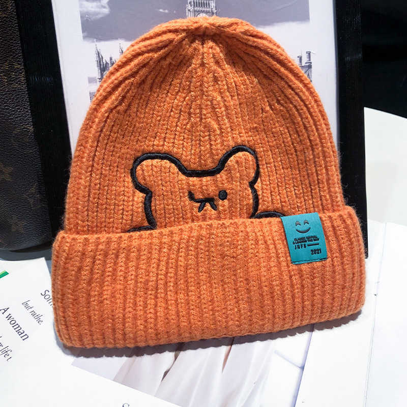 Versatile hat for autumn and winter Korean style woolen hat new cute bear smiley face embroidery warm ear protection knitted fashion S260225