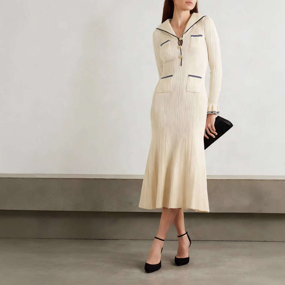 Autumn and winter designer fashion navy blue collar contrasting color fashion slim fit pleated sleeves knitted long skirt