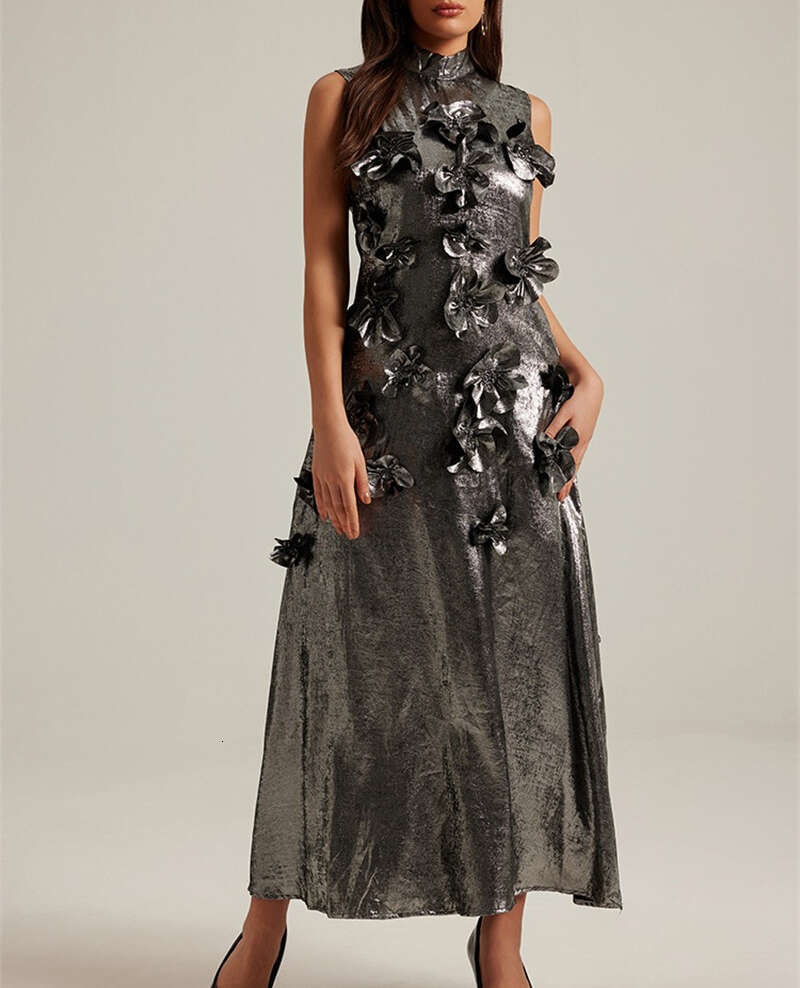 2026 Spring/Summer European and American Fashion Design Three Dimensional Flower Women's Sleeveless Long Skirt