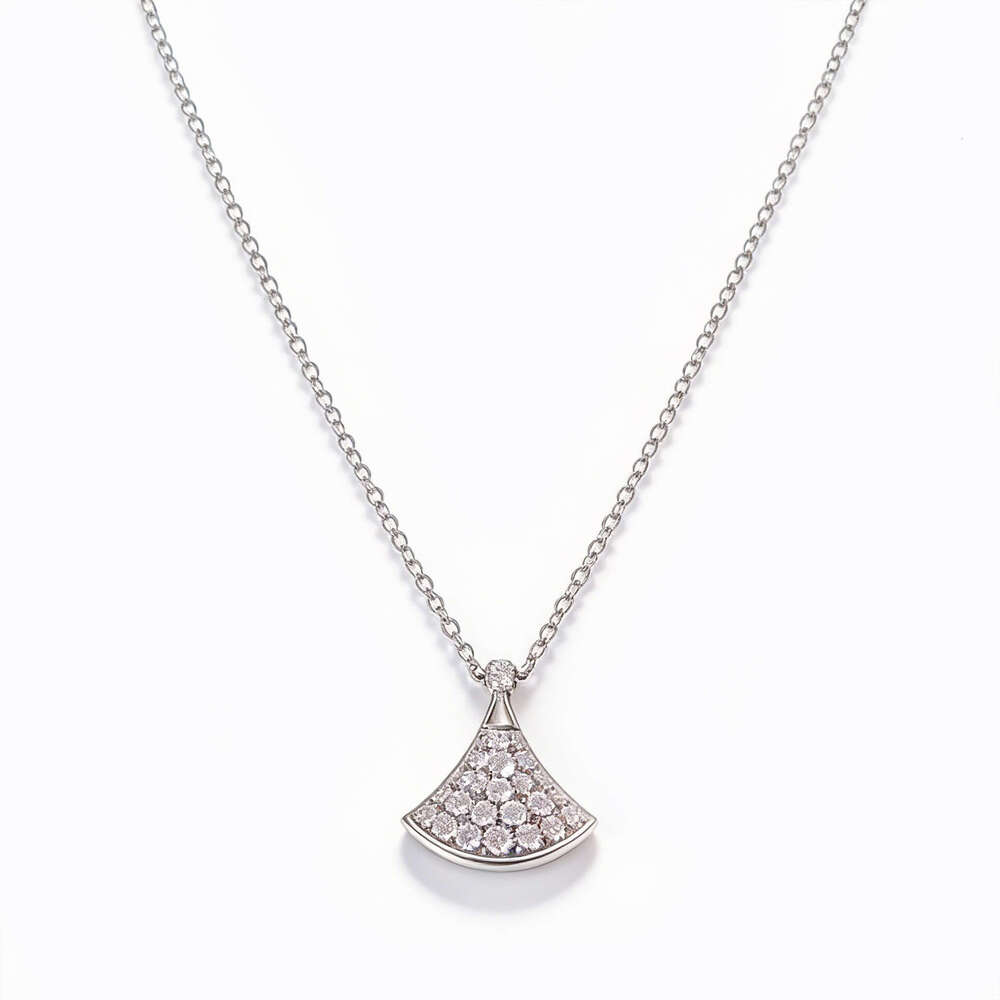 Full-diamond Mini Skirt Fan-shaped Necklace Light Luxury High-end Choker Collarbone Chain For Women