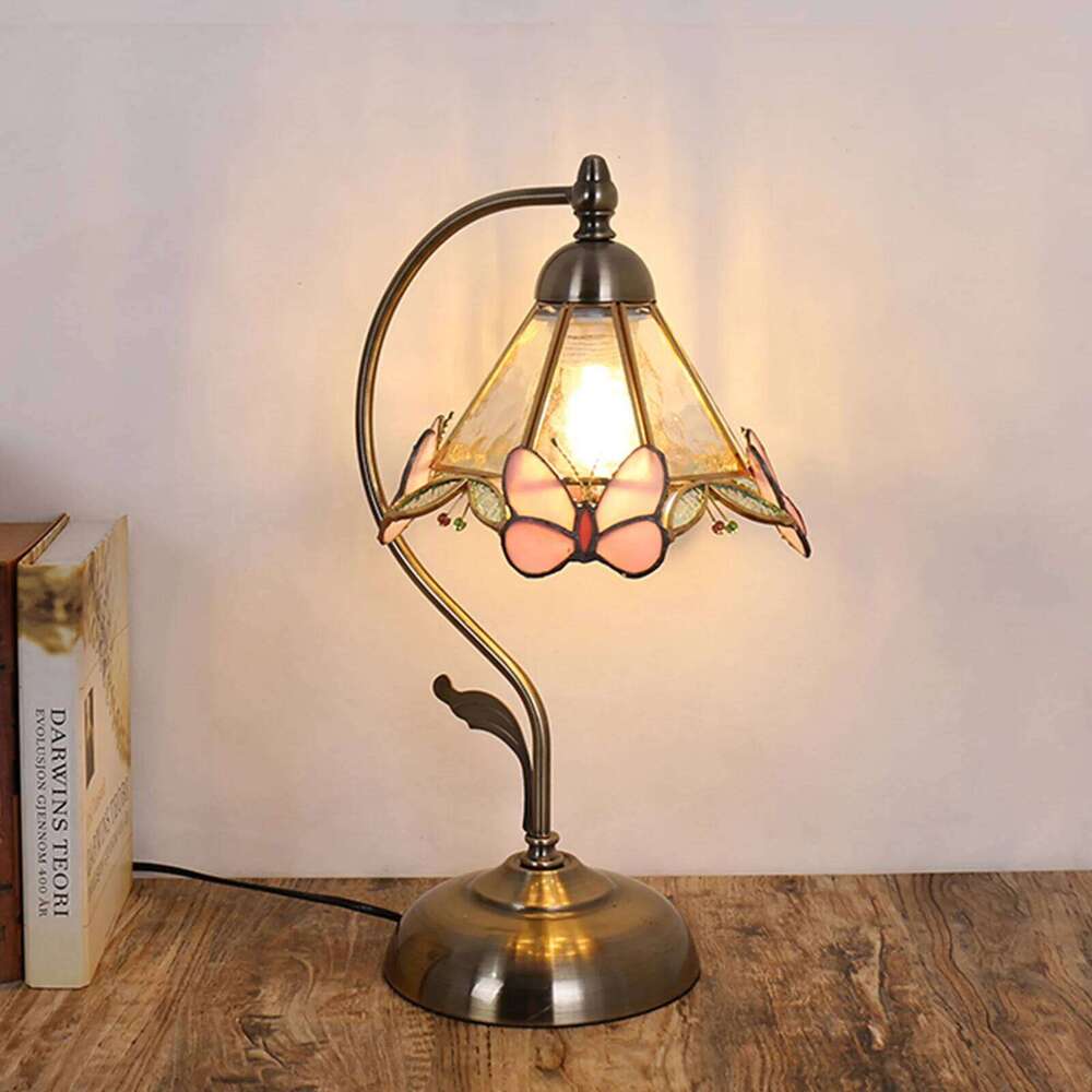 Modern minimalist bedroom bedside study lamp, hotel creative butterfly glass decorative desk lamp H260225