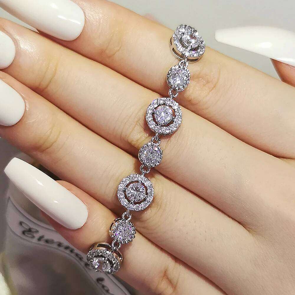 2024 New Luxury Round silver color on hand Bracelet Bangle For Women Anniversary Gift Jewelry Wholesale S6125 Z260225