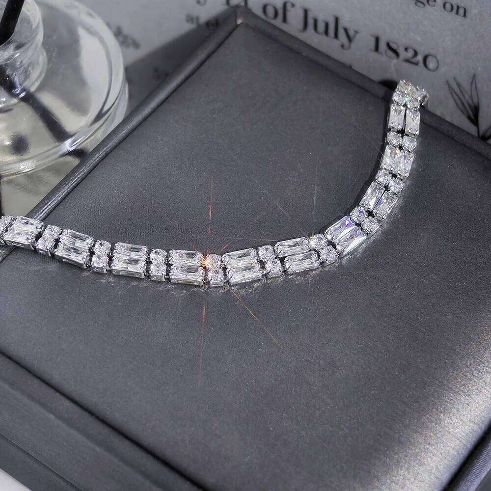 2024 new arrival luxury silver color princess bracelet bangle for women anniversary gift jewelry wholesale s8425 Z260225