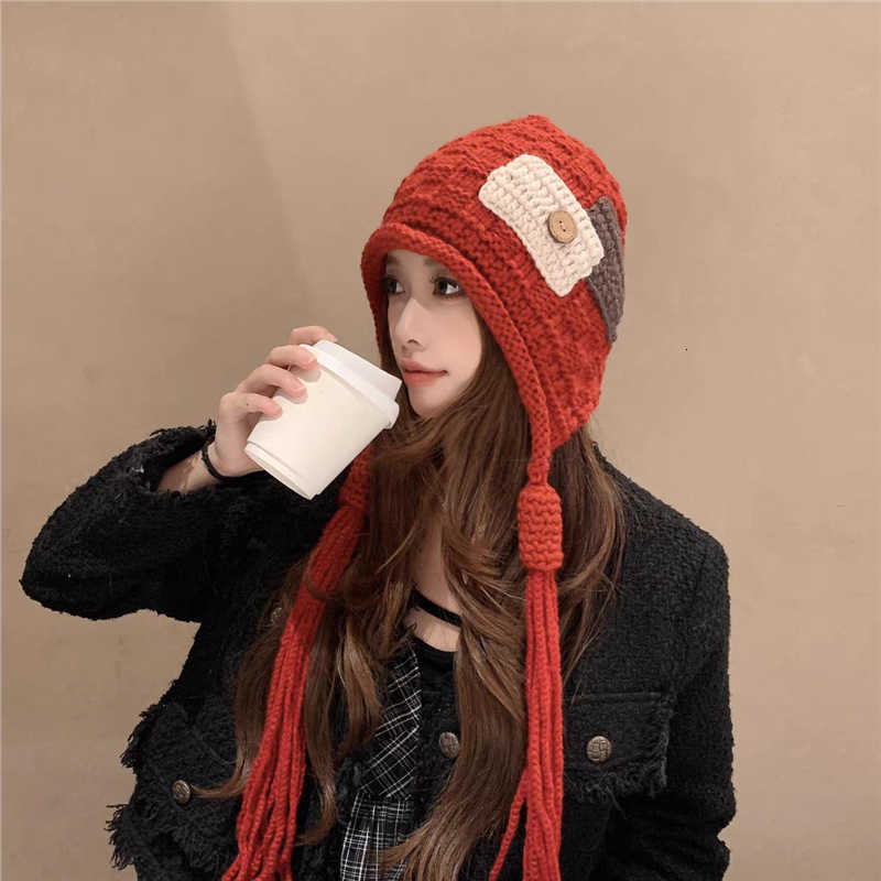 New Fashion Patchwork Tassel Knitted Hat for Women Autumn and Winter Warm Wool Hat Christmas Little Red Riding Hood Korean Style Face Slimming S260225