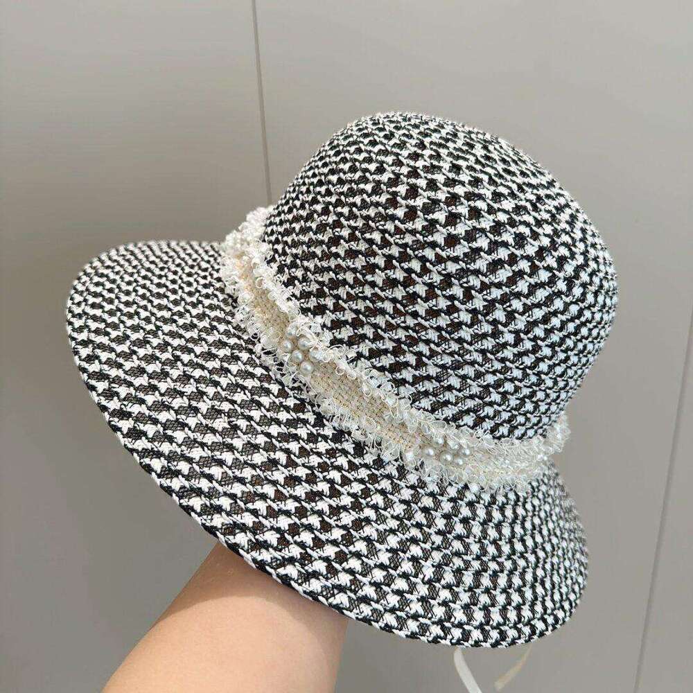 Fashion Accessories Hat Women Pearl Decor Wide Brim Straw Cloche Sun Hat for Spring Summer Wedding Holiday