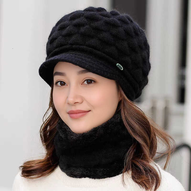 New winter knitted hat for women middle-aged and elderly fleece-lined and thickened duckbill cap warm and windproof moms woolen hat S260225