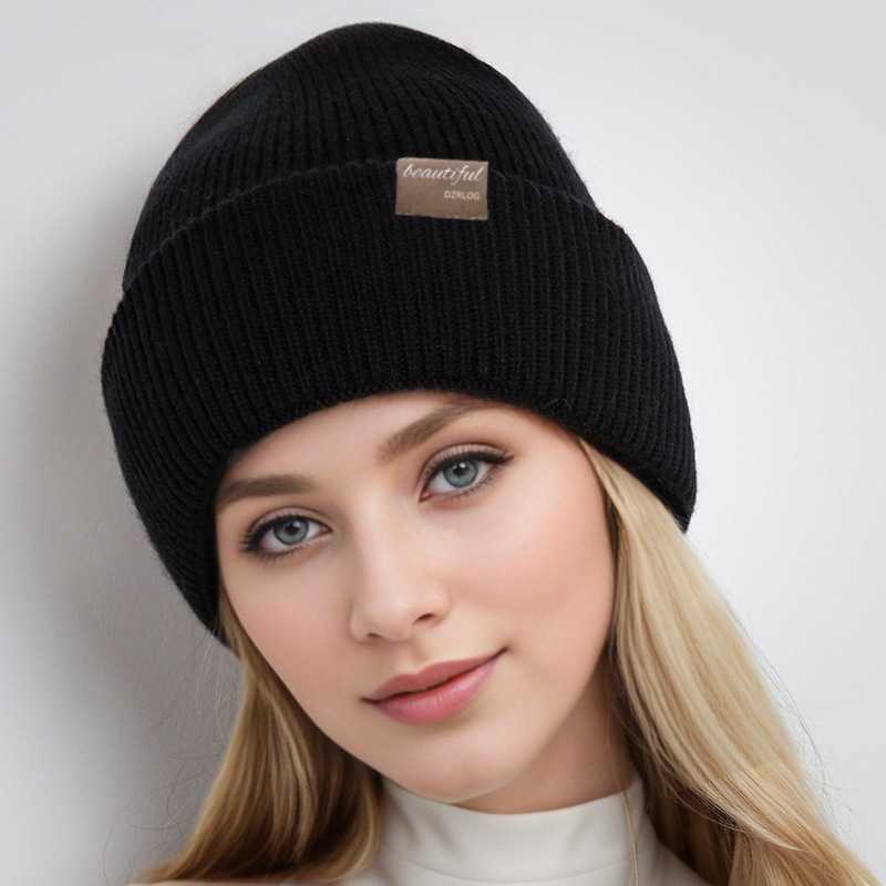 Womens autumn and winter hats are simple and with a fleece lining for added warmth thickened for warmth and include beanie hats and knitted wool hats 