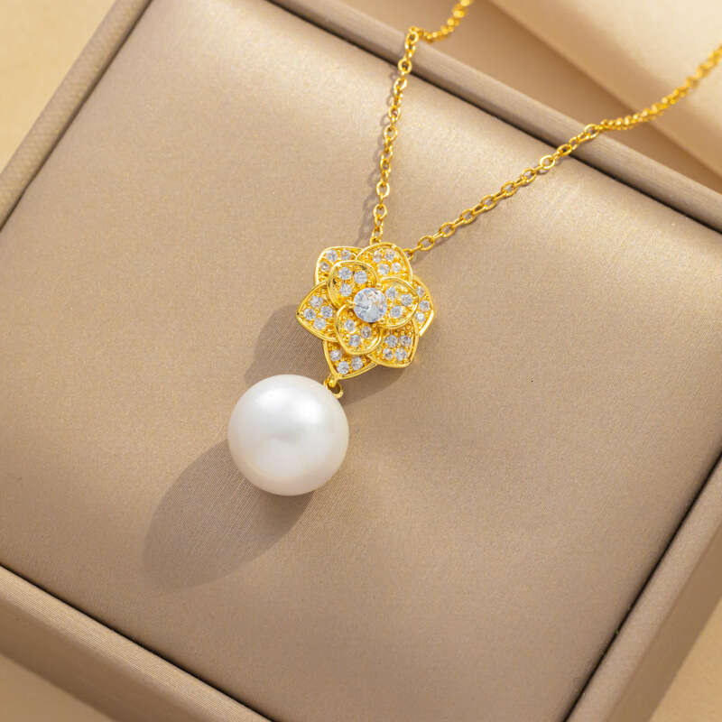 Camellia Flower Women's Necklace Internet Celebrity Pearl Necklace Elegant Zircon Accessory