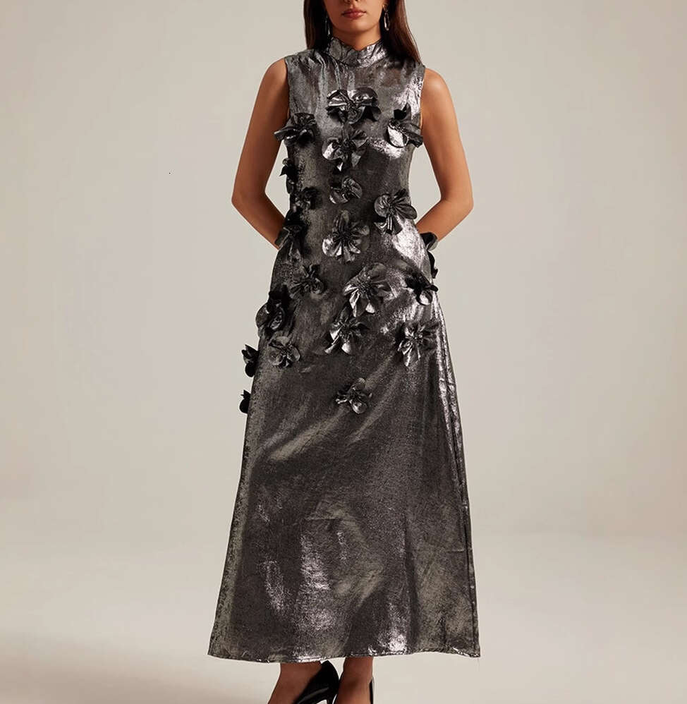 2026 Spring/Summer European and American Fashion Design Three Dimensional Flower Women's Sleeveless Long Skirt