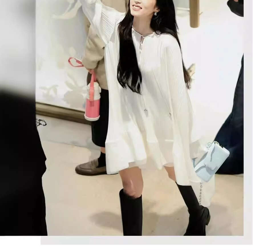 2026 Autumn/Winter Collection Fashion Design Loose Folded White Dress Star Same Style Women