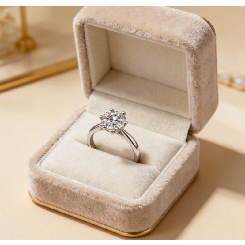 Women's Engagement Wedding Ring Luxury Designer style Ring Bridal Ring for Proposal Ceremony Jewelry