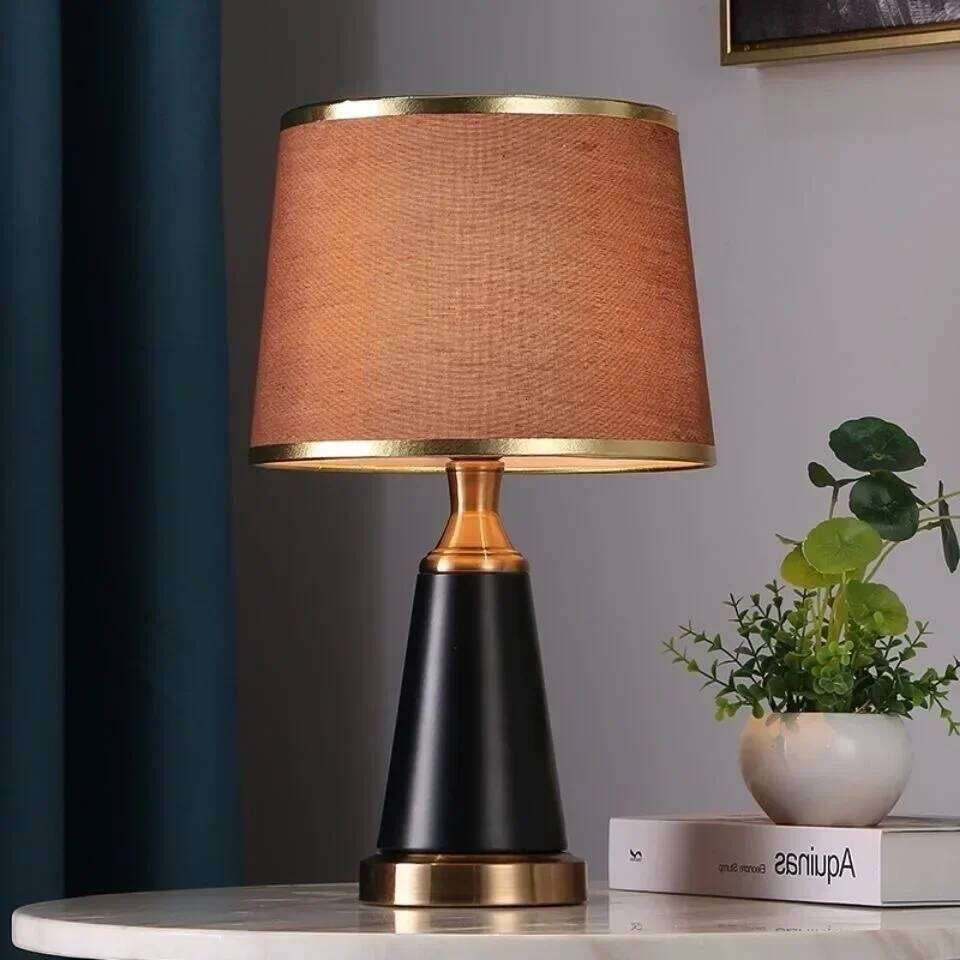 Nordic Vintage Horn-Shaped Desk Lamp - Fabric Lampshade, LED Night Light for Bedroom Bedside H260225