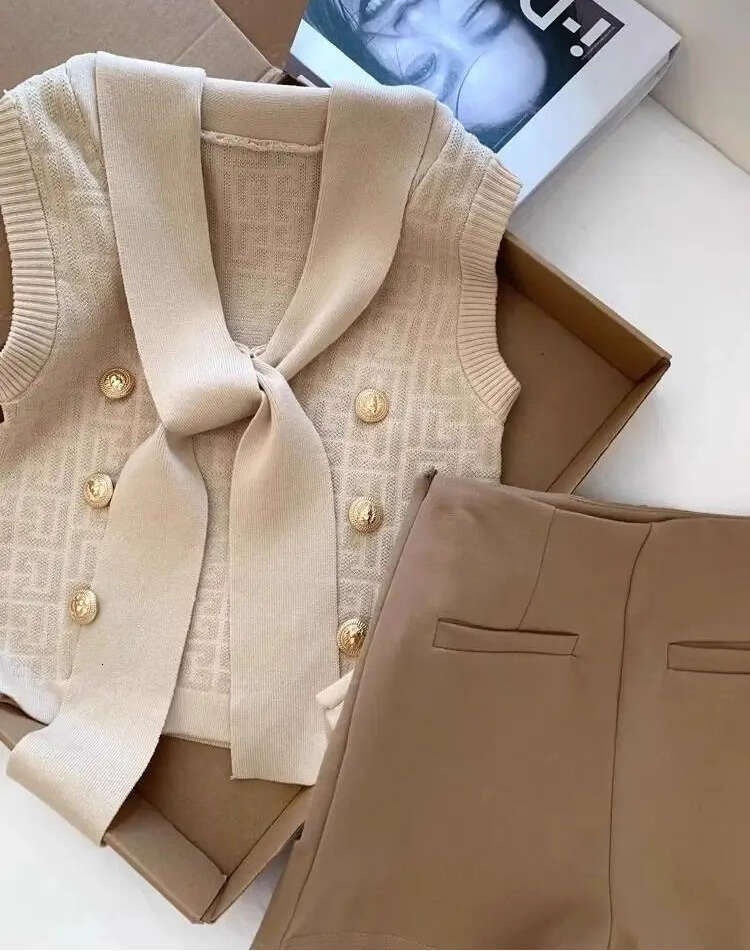 Summer fashion sleeveless knitted vest top slim fit high waisted shorts set elegant charm two-piece 2026