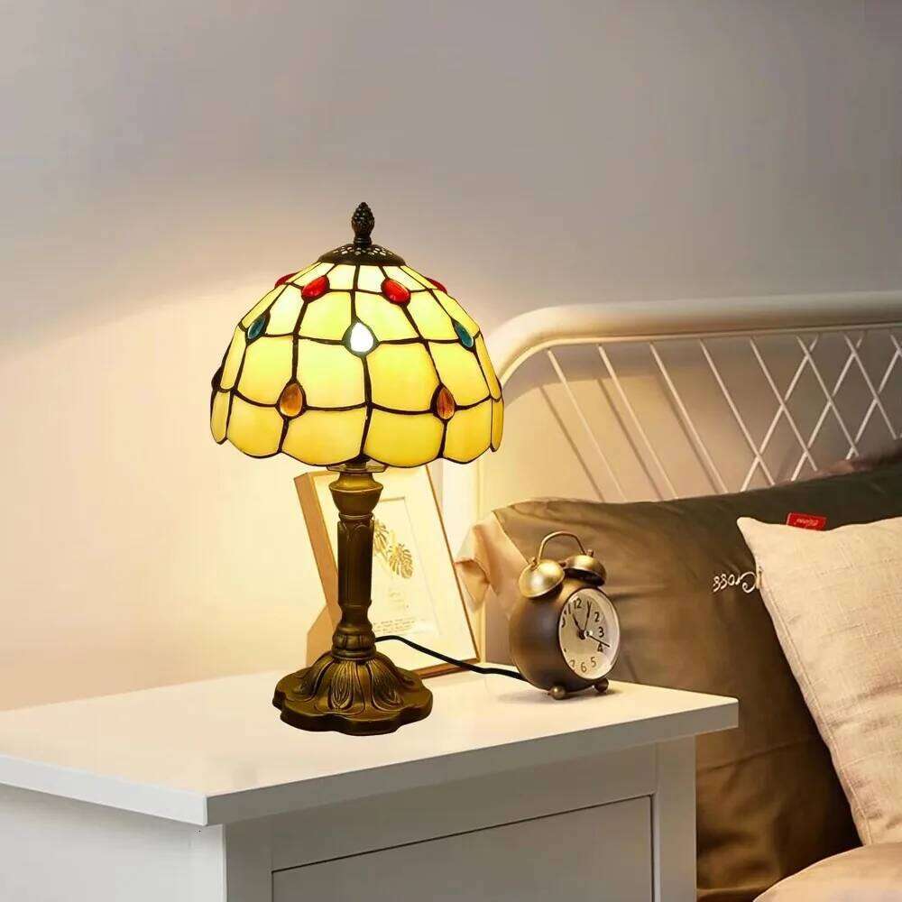 8inch Tiffany Villa Hotel Desk Stained Glass Green Dragonfly Lampshade American Living Room Bedroom Table Lamp Night Light H260225