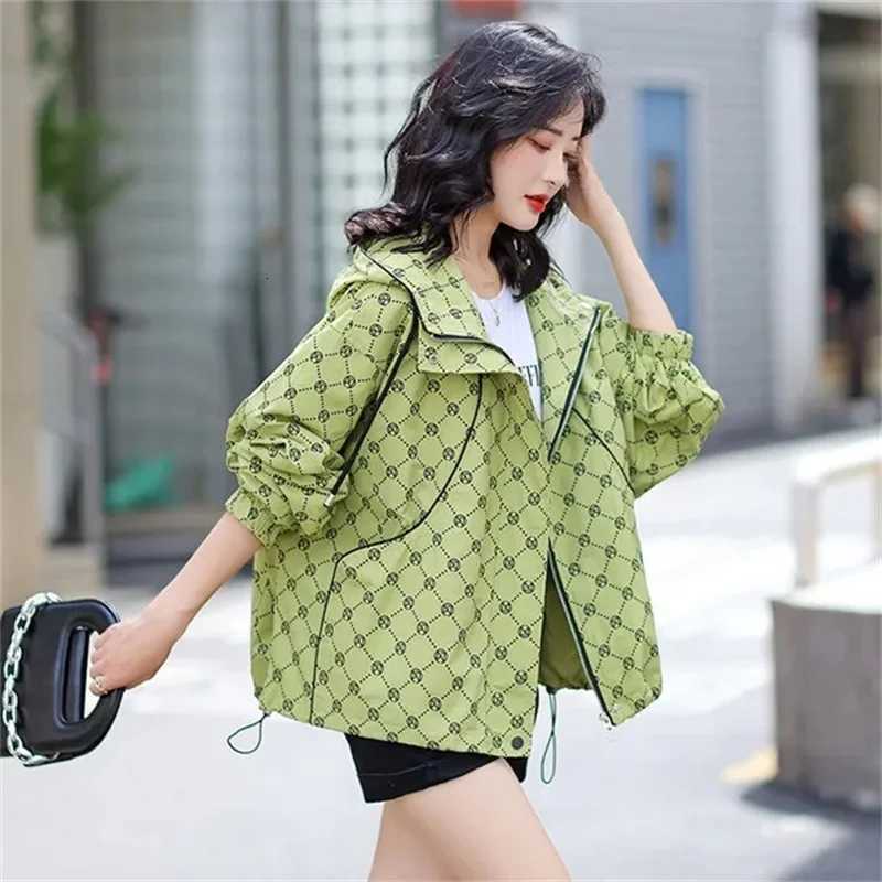 Women's Monogram Print Windbreaker, Oversized Hooded Drawstring Zipper Short OuterwearT260226