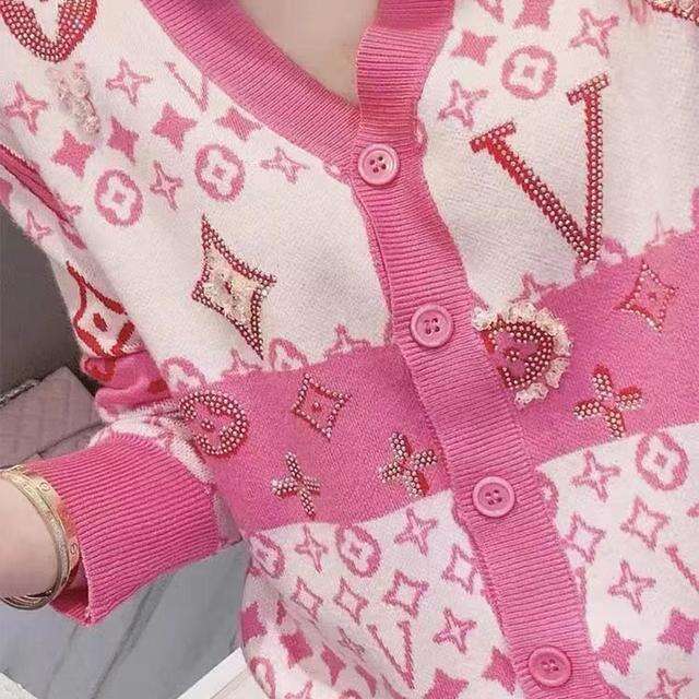 European Style Diamond-Studded Letter V-Neck Ice Silk Knit Cardigan For Women, Autumn Fashionable Outerwear, Super Popular Slimming Top