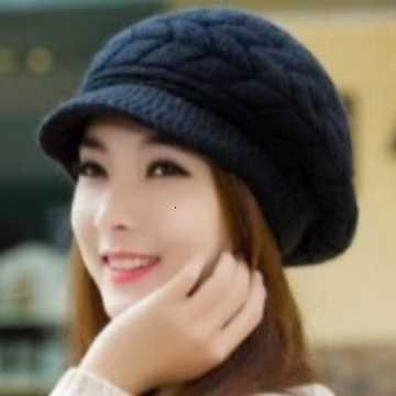 Middle-aged and Elderly Autumn and Winter Warm Knitted Wool Hat with Fleece Korean Fashion Versatile Beret for Women in Winter S260225B4TS