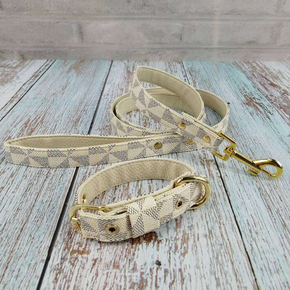 New Quality Necklace Leather Plaid Cat Fighting Dog Collar Pet Supplies