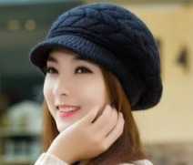 Middle-aged and Elderly Autumn and Winter Warm Knitted Wool Hat with Fleece Korean Fashion Versatile Beret for Women in Winter S260225B4TS